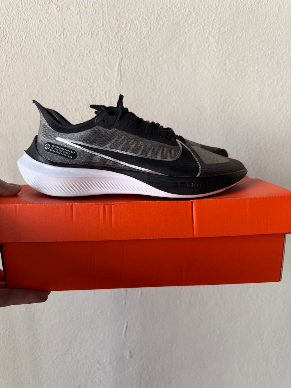 Brand New Women’s Nike Zoom Gravity Size 11